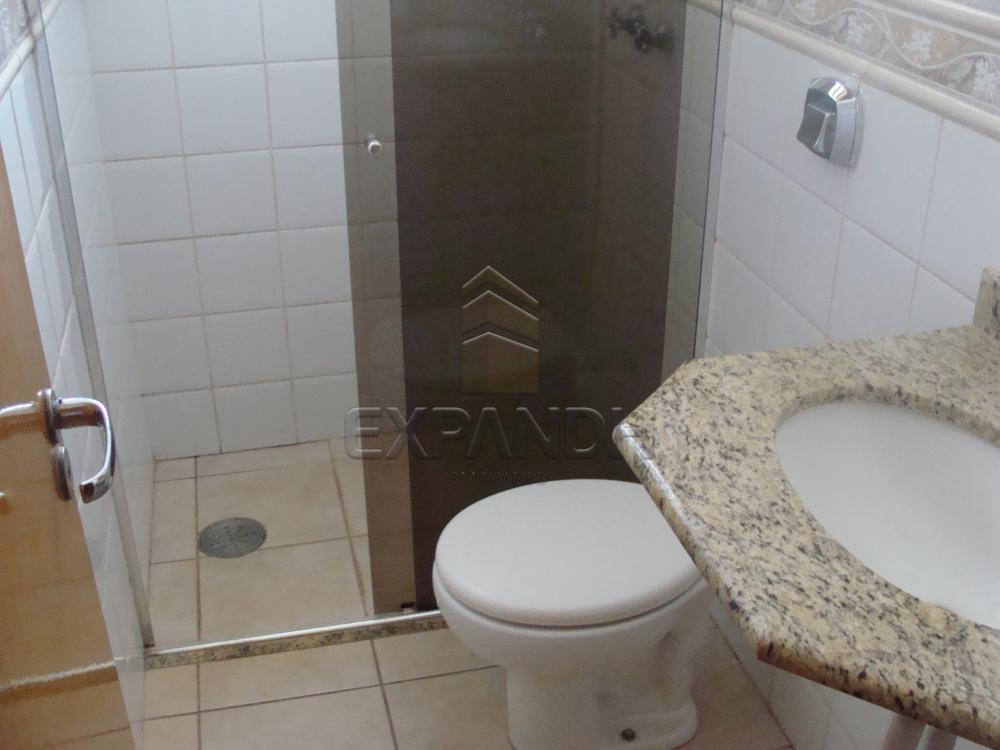 Alugar Casas / Condomínio em Sertãozinho R$ 1.965,93 - Foto 21 Alugar Casas / Condomínio em Sertãozinho R$ 1.965,93 - Foto 21