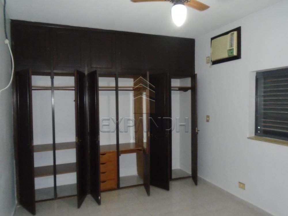 Alugar Casas / Padrão em Sertãozinho R$ 1.800,00 - Foto 16