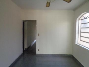 Alugar Casas / Padrão em Sertãozinho R$ 855,00 - Foto 9 Alugar Casas / Padrão em Sertãozinho R$ 855,00 - Foto 9