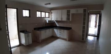 Alugar Casas / Padrão em Sertãozinho R$ 1.650,00 - Foto 9 Alugar Casas / Padrão em Sertãozinho R$ 1.650,00 - Foto 9