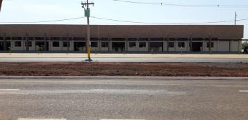 Comerciais / Sala em Sertãozinho Alugar por R$2.500,00 Comerciais / Sala em Sertãozinho Alugar por R$2.500,00