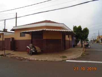 Comerciais / Salão em Sertãozinho Alugar por R$950,00 Comerciais / Salão em Sertãozinho Alugar por R$950,00