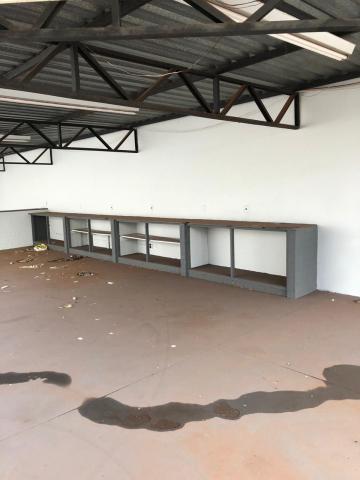 Comerciais / Salão em Sertãozinho Alugar por R$3.200,00 Comerciais / Salão em Sertãozinho Alugar por R$3.200,00