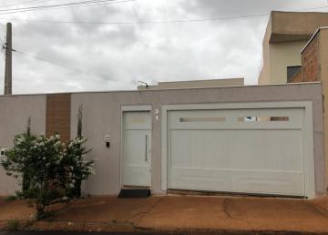 Alugar Casas / Padrão em Sertãozinho R$ 1.050,00 - Foto 1 Alugar Casas / Padrão em Sertãozinho R$ 1.050,00 - Foto 1