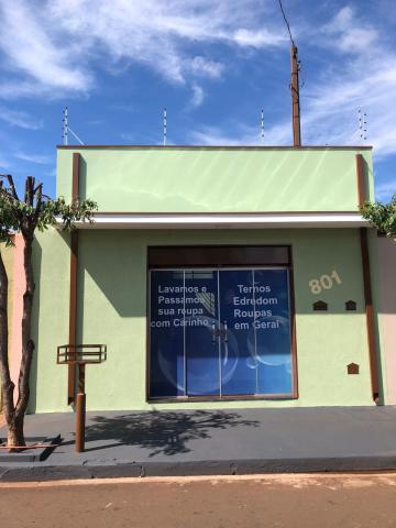 Comerciais / Salão em Sertãozinho Alugar por R$1.100,00 Comerciais / Salão em Sertãozinho Alugar por R$1.100,00
