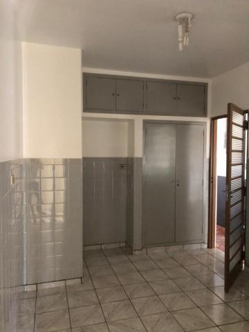 Alugar Casas / Padrão em Sertãozinho R$ 850,00 - Foto 4 Alugar Casas / Padrão em Sertãozinho R$ 850,00 - Foto 4