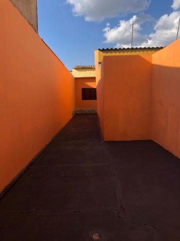 Alugar Casas / Padrão em Sertãozinho R$ 600,00 - Foto 2 Alugar Casas / Padrão em Sertãozinho R$ 600,00 - Foto 2
