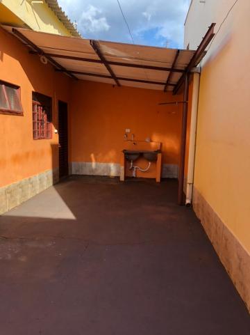 Alugar Casas / Padrão em Sertãozinho R$ 600,00 - Foto 3 Alugar Casas / Padrão em Sertãozinho R$ 600,00 - Foto 3