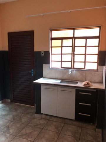 Alugar Casas / Padrão em Sertãozinho R$ 600,00 - Foto 11 Alugar Casas / Padrão em Sertãozinho R$ 600,00 - Foto 11
