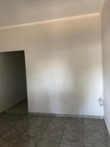 Alugar Casas / Padrão em Sertãozinho R$ 750,00 - Foto 4 Alugar Casas / Padrão em Sertãozinho R$ 750,00 - Foto 4