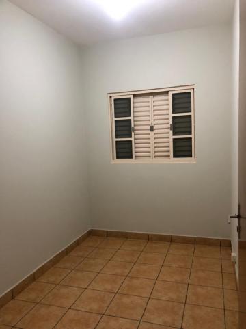 Alugar Apartamentos / Padrão em Sertãozinho R$ 900,00 - Foto 7 Alugar Apartamentos / Padrão em Sertãozinho R$ 900,00 - Foto 7