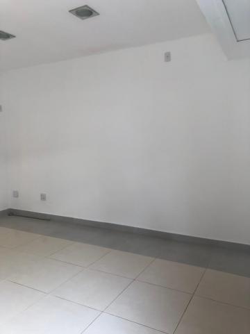 Comerciais / Salão em Sertãozinho Alugar por R$3.500,00 Comerciais / Salão em Sertãozinho Alugar por R$3.500,00