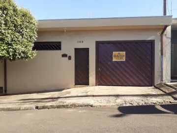 Alugar Casas / Padrão em Sertãozinho. apenas R$ 300.000,00