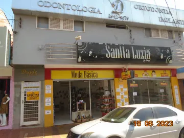 Alugar Comerciais / Salão em Sertãozinho. apenas R$ 1.900,00