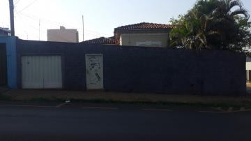 Alugar Casas / Padrão em Sertãozinho. apenas R$ 1.300.000,00