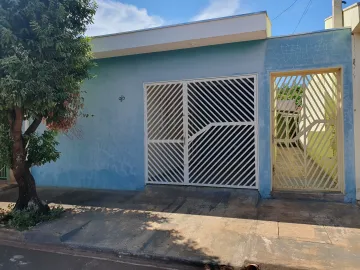 Alugar Casas / Padrão em Sertãozinho. apenas R$ 246.000,00
