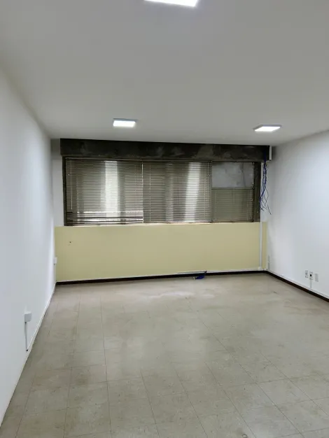 imagem 3 - Comerciais - Sala imagem 3 - Comerciais - Sala